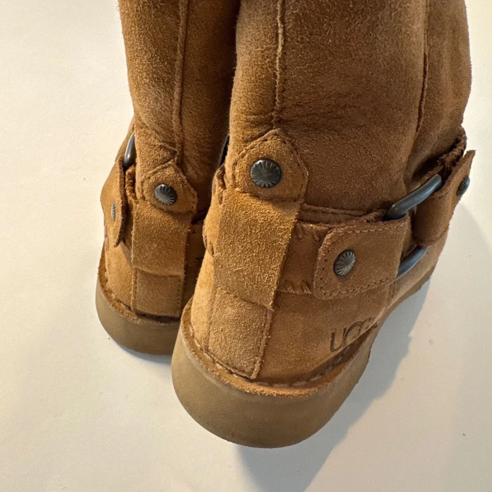 UGG Womens Braiden Genuine Shearling Harness Boots Western Chestnut Brown Sz 7.5
